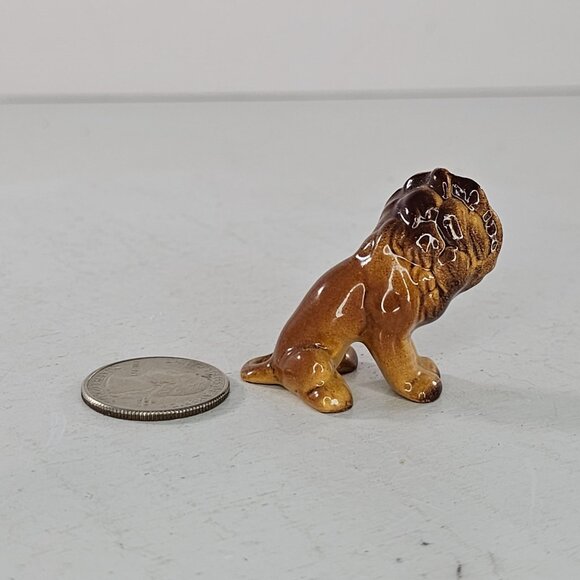 Hagen Renaker Male Lion Miniature Figurine Cat Sitting Seated - Picture 8 of 8
